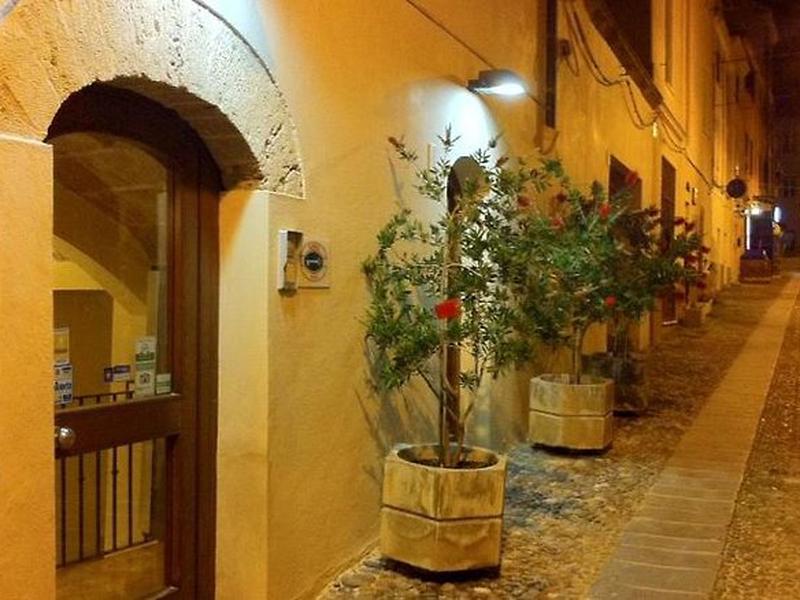 96BD53E4111D0EFBCA3D133AD0064AA8