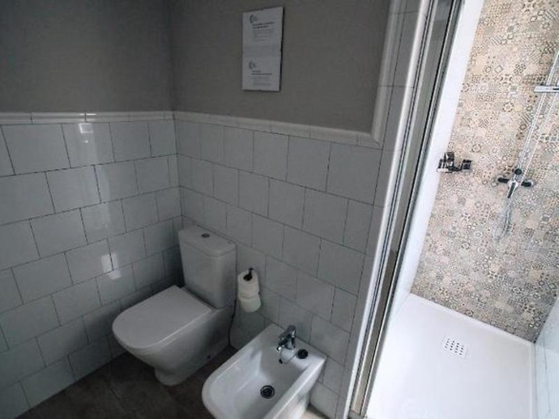 21C2C266B84EA90633BEF7980D973028