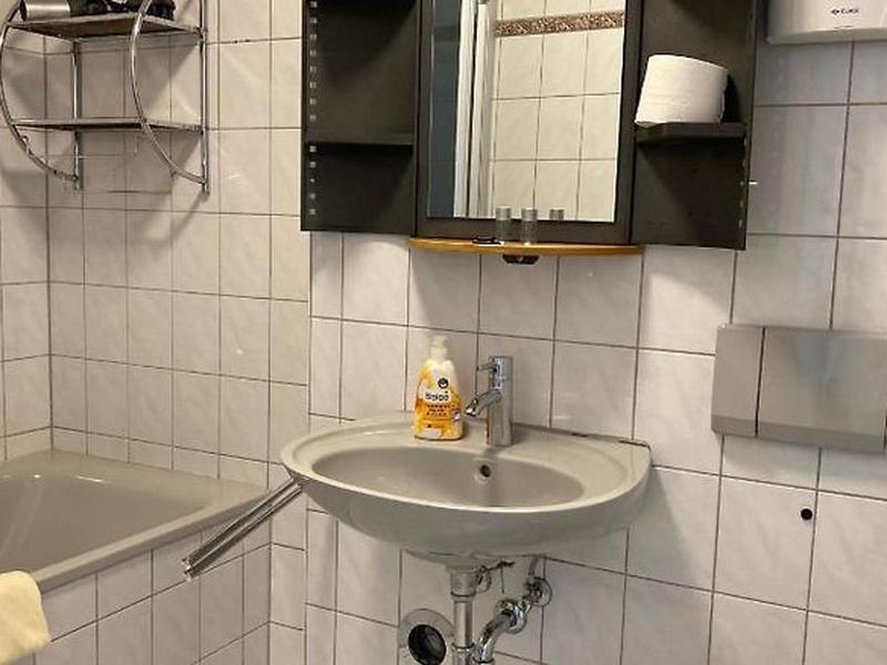 2E2E8B4947AEF9B47D33BC871CA5E465