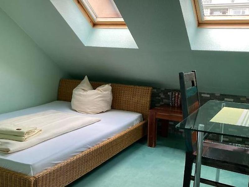 1E312638446677B3E79AF795CEB43E18