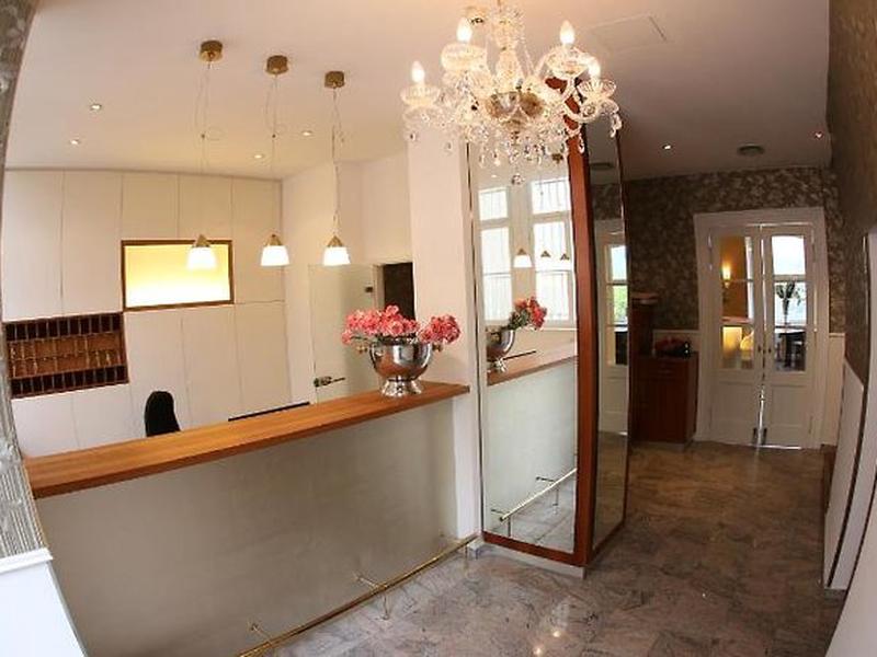 BCD34FAD878A3820D3B7F9CBE2D89A98