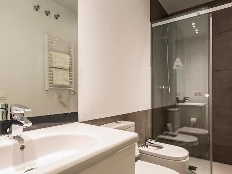 354CD0F3422D40A612D89E2E38FC964D