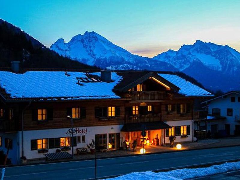 5208E57E6FFE9B051BC35DD7ED169A71