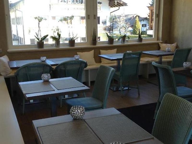 3C8D8896460BFD3BC232E97815A4CECF