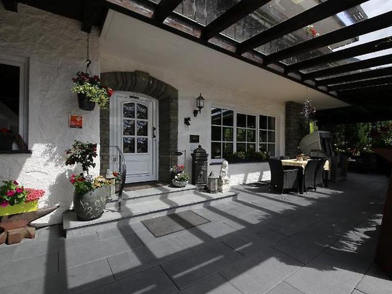 BE87E5FD473D00FF0E84A3096299EDF9