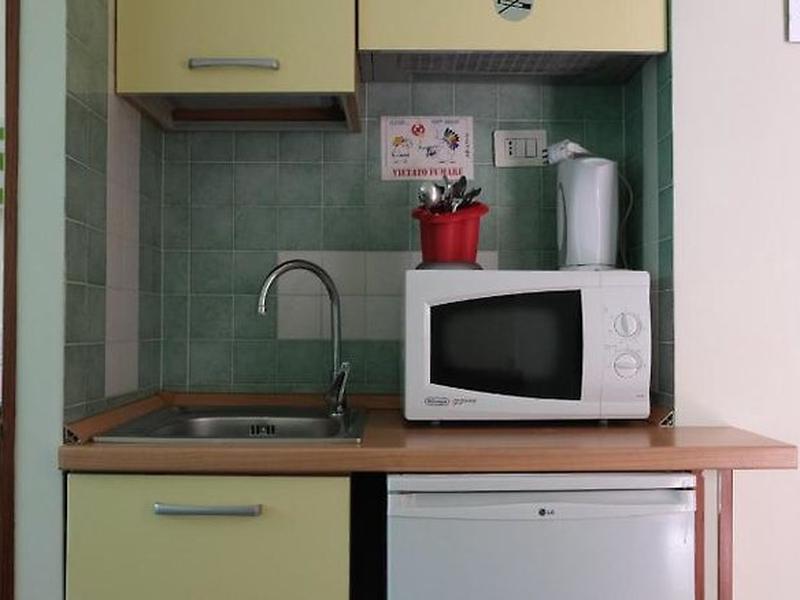 6A0680B12E1B6D78D410BFAC94675FA0