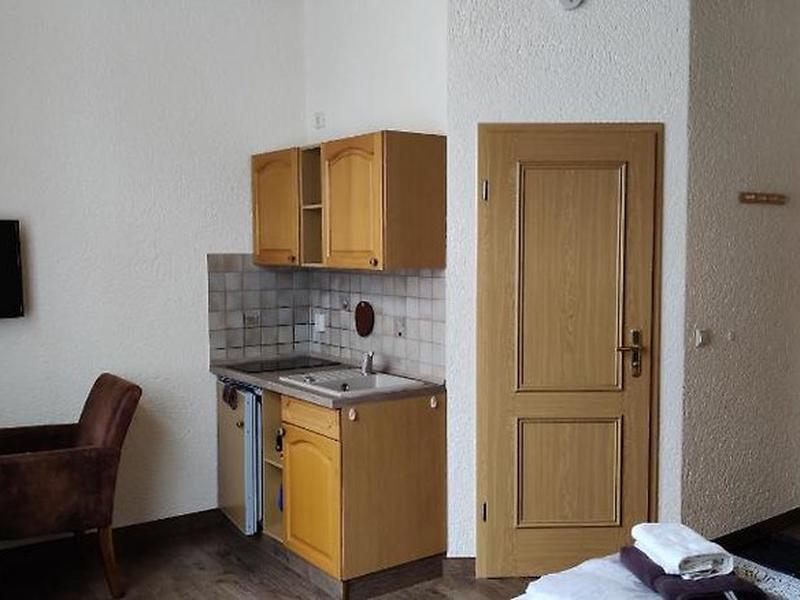 717327F29BF2C8AE4496A8E8AD922D1F