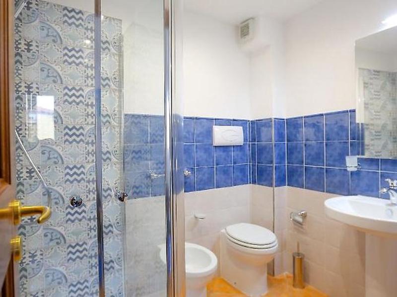 10B2441000BCA68E00DA0C63703AD1EC