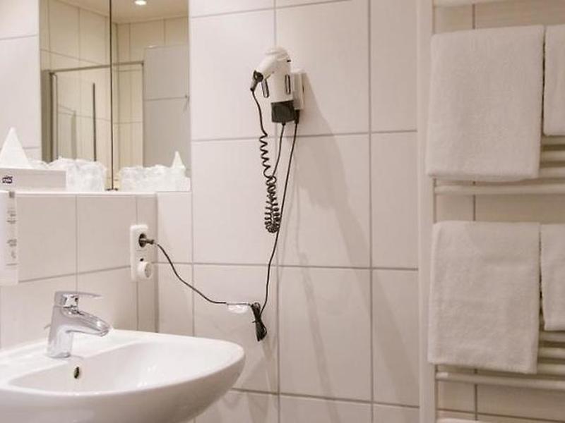 B6A3630D61B4ECC32749F2DEFBAB68ED