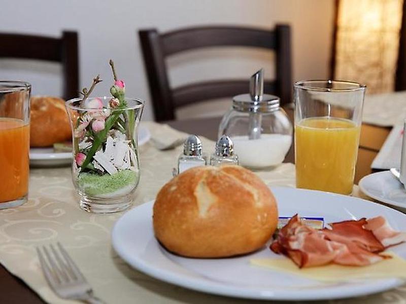 18F2294C3C95DD6FF4D1FFC583FC1F8E