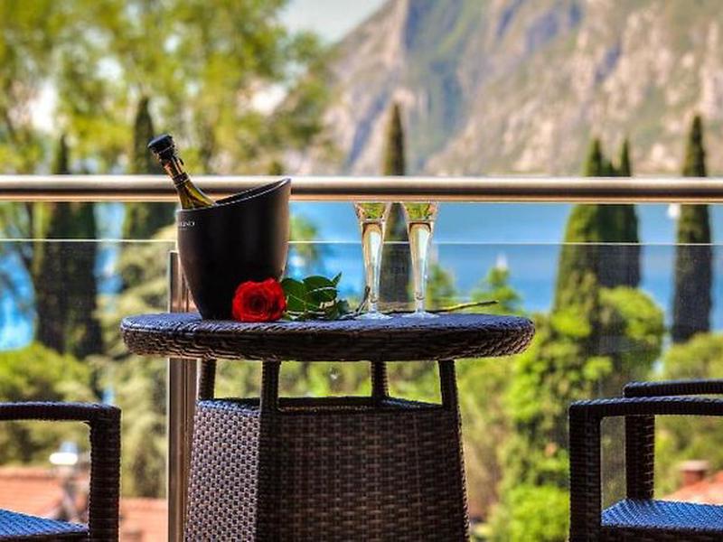 18C489C274119BDA493624F20AD7A93C