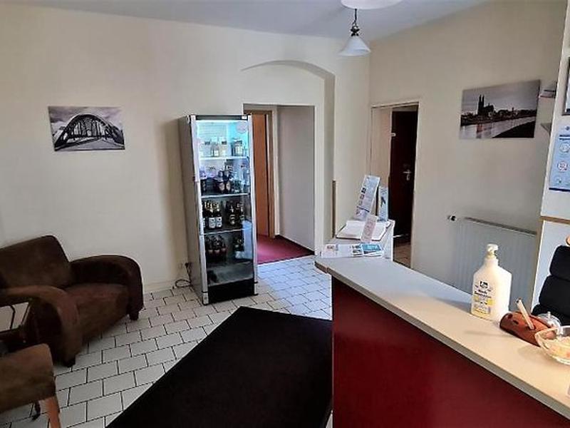 BAEEEC5CE2F55D636071A88336E03731