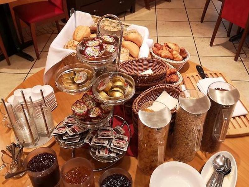 729EB37870708C109CF83644B8A8254A