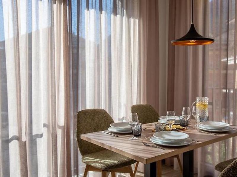 196502DCF66FE9D51306C9BF7EDBD013