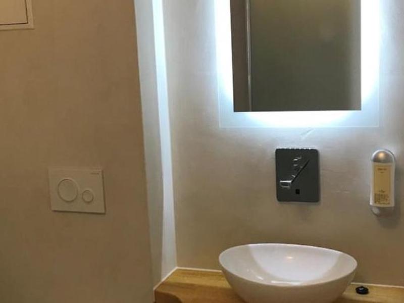 3E59D3E6AAC719E9D0124F8DBF4E3815