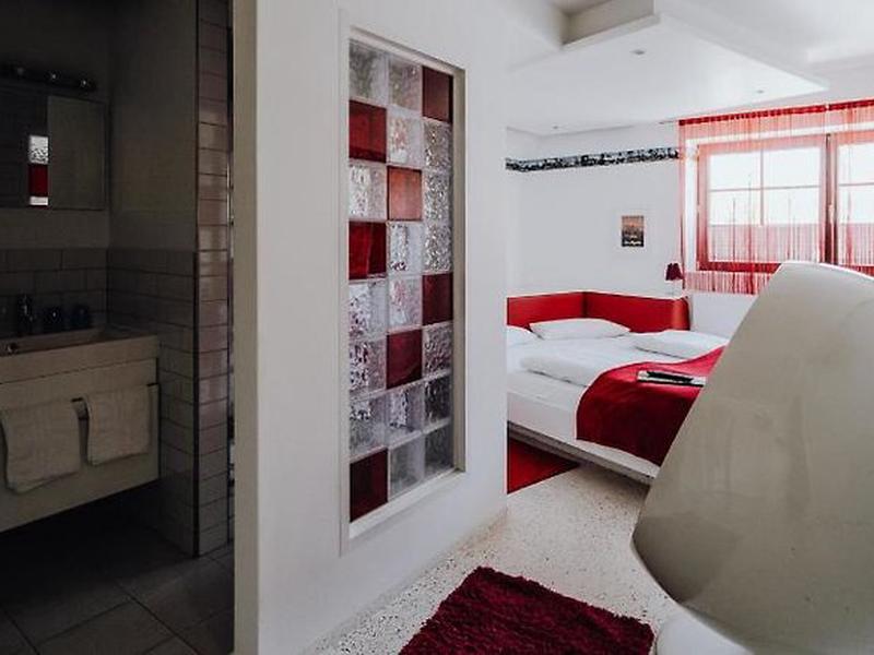 4BA6839681C929CCC68E50126E5B64B4