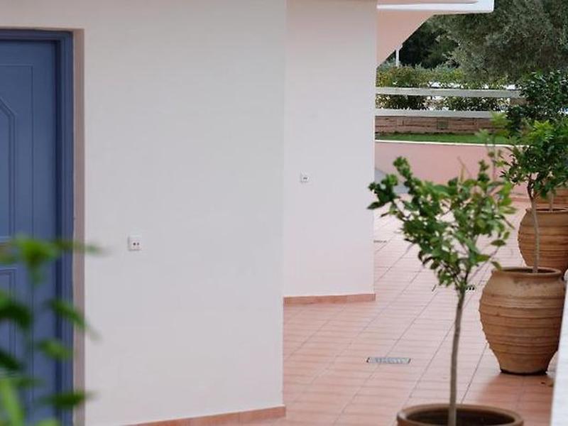 32CEFBBE6BB052D9CF98CC079C5F1BA2