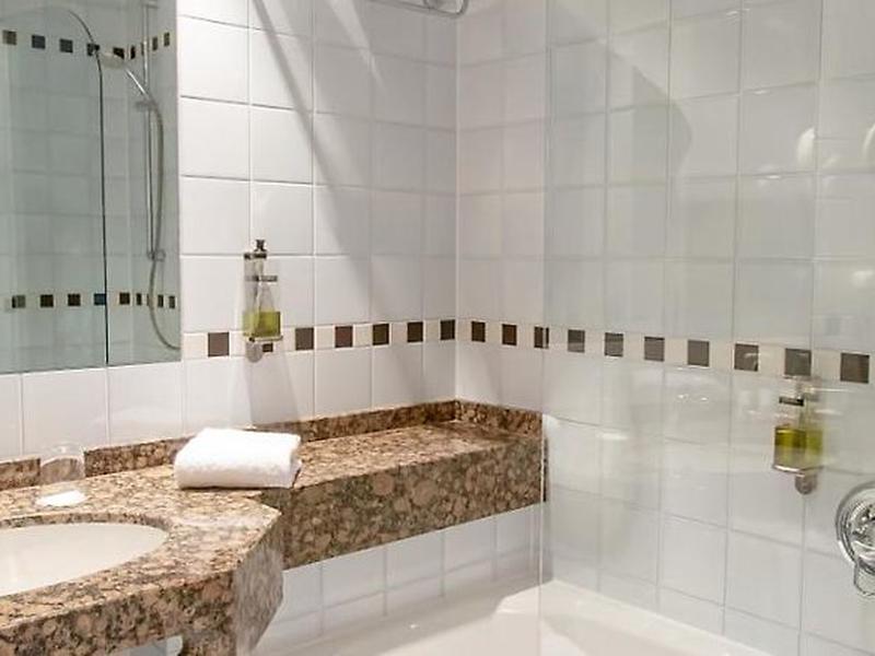 66F66A8E519FF196232F047F4A2E7044