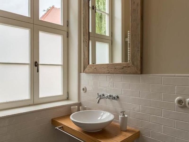 E859BFC40D4D7A813356634C2EE74DF3