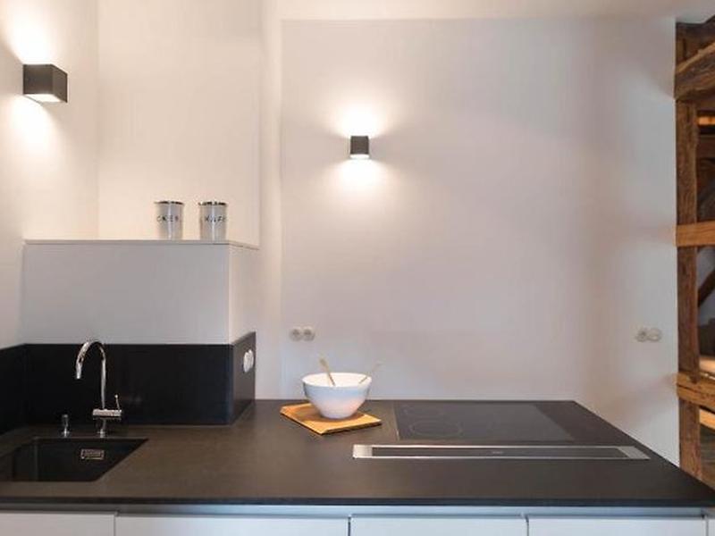 85D70F590EA6022013C820E4BCE20E8F