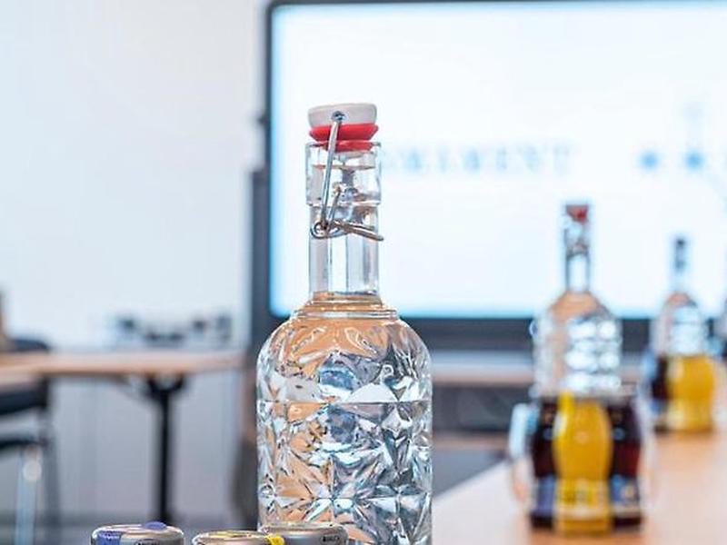 B5B7849B049381BFFF1040ED98E5168E