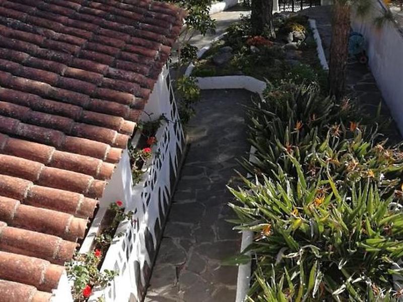 DFEF57877A772EBACA013A5EE40A6725