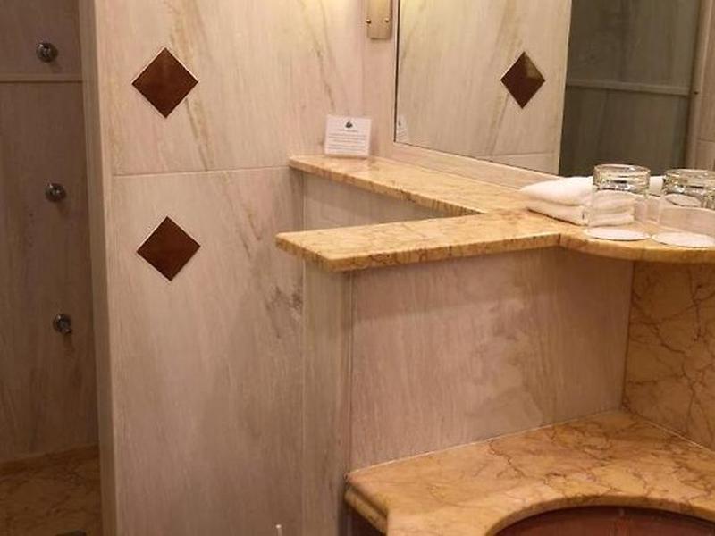 7AFDFBBA659A634B52DBD9E20A9B82AF