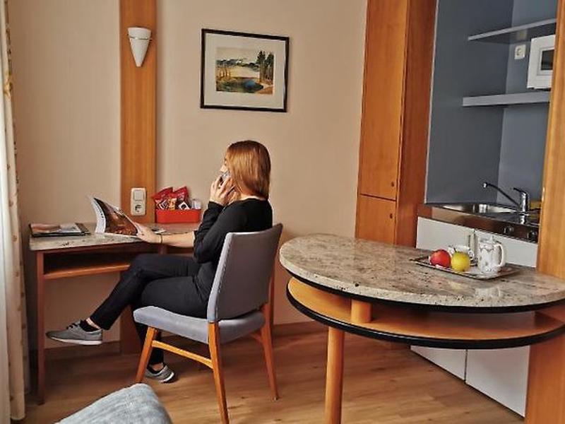 E2ECBE49337370D13ABB2D47FD7C5C76