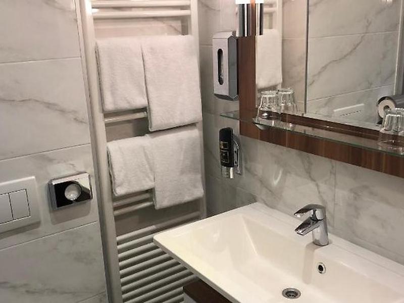 47D6637E51835B118DBAB972BC07EF4C