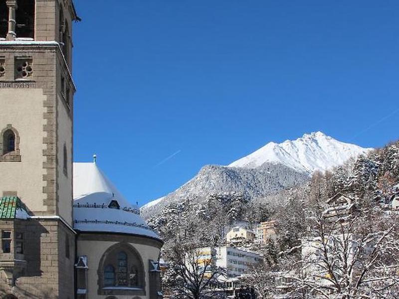 0DFACE937B214D39A40B2B7CB750EBE9