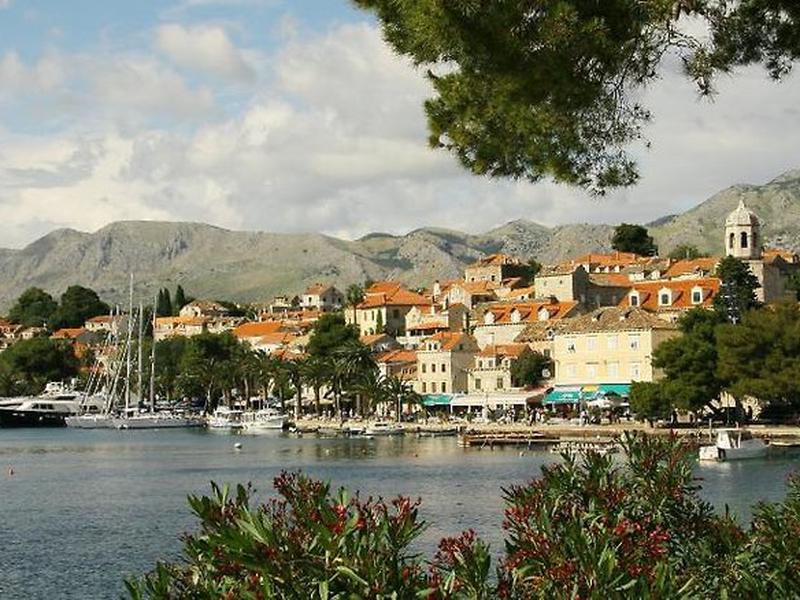 AFD18BC2BB8CF53F83B9BE728E8338B7