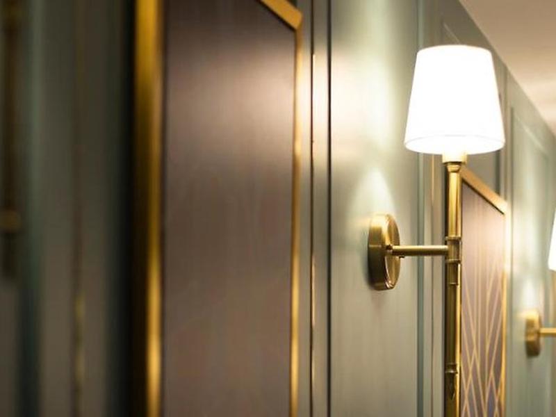 98DD3EEFF32E61AA4036A7A386EE77C8