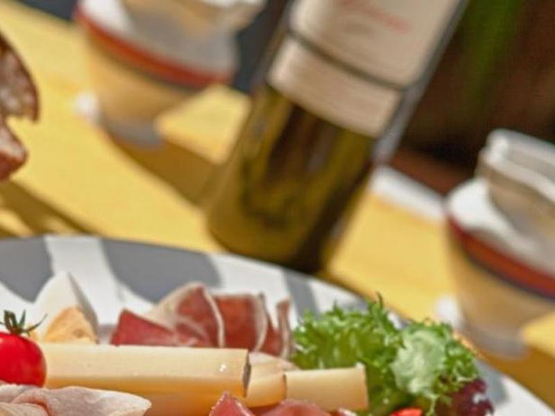 EC67B5990E917E7CA5C3ECF80779B4AB