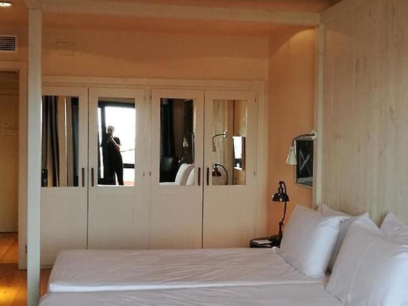 F93045AE47148CCF4FC0665C78ABEB02