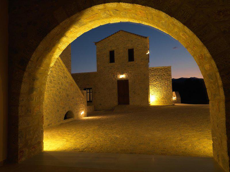 E74EF970D4B5DB0C36926D656D221069