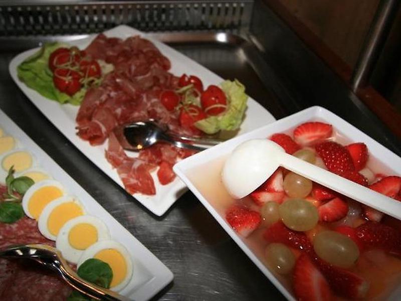 56BBFEE2403AD3CA2E2961AE1DABB368