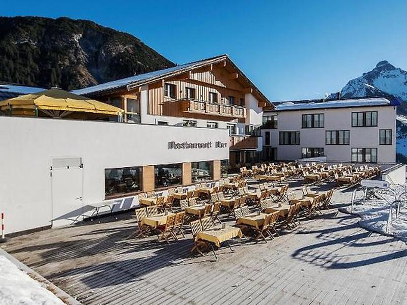 1DDA331057BD787C407FB58453463389