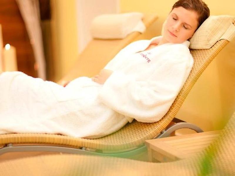 5CFB1AE771795DE6D9691D8A05E48C1B