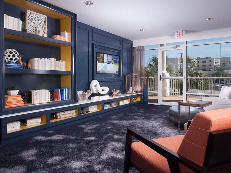 46B182C21A8478723104D7BB5E682801