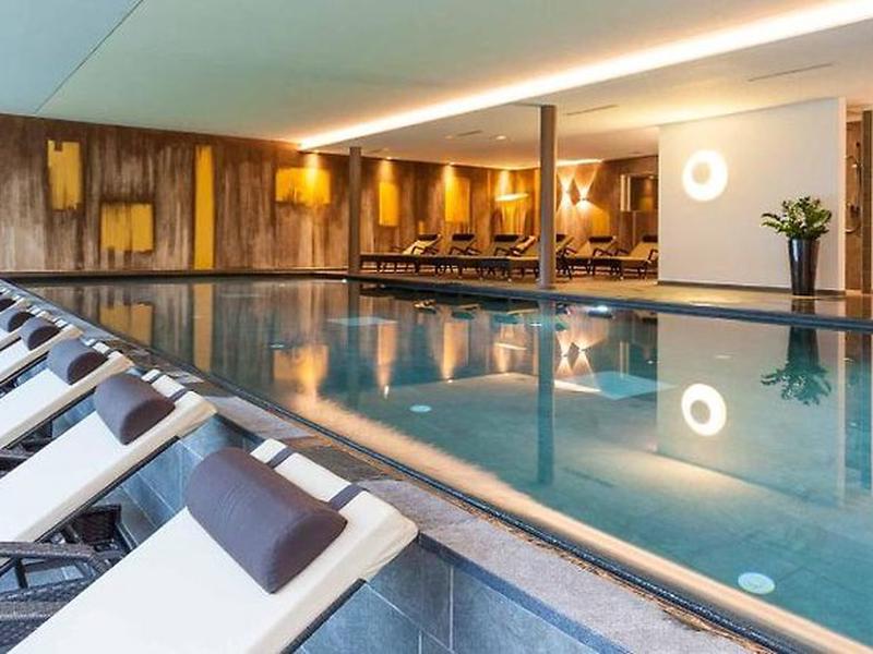 99FBDAD46583874EA16CE05672955CEC