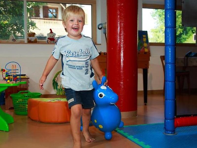 E04E7AC2B30BB1706873410D179A4F39