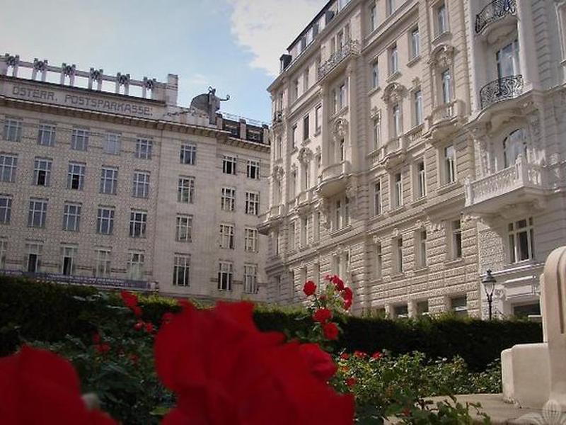 A86EF6F35EB4088376D58D646BDD3CB5