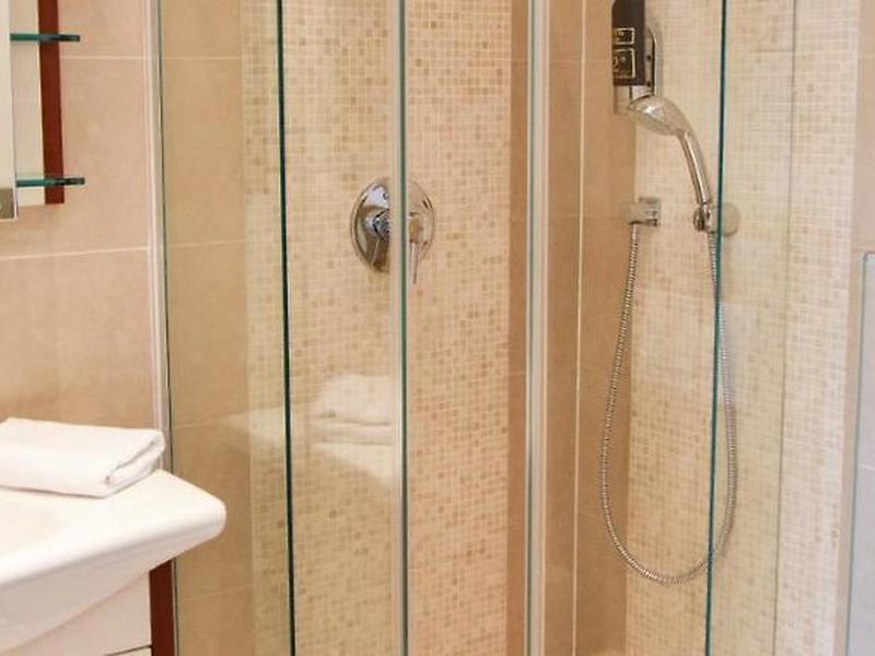 63373D10C6C47FEDFF2EA1591B8D9504