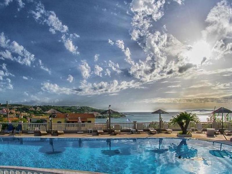 3F09A1DF842D03B5FB47EDF0F57C36C5