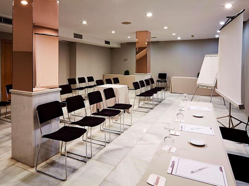 C3FE27E06446D151D579E8EB1A51C437