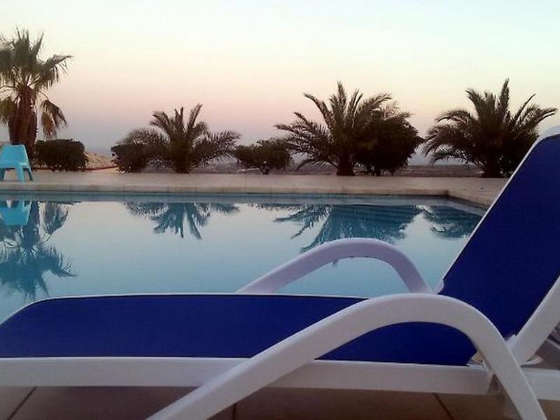 5789802AA633CE70C6F278FA524F1E6B