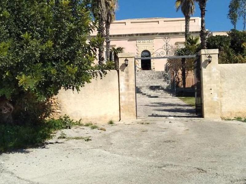 E6CA113441BFB80583E4598373DC1A37