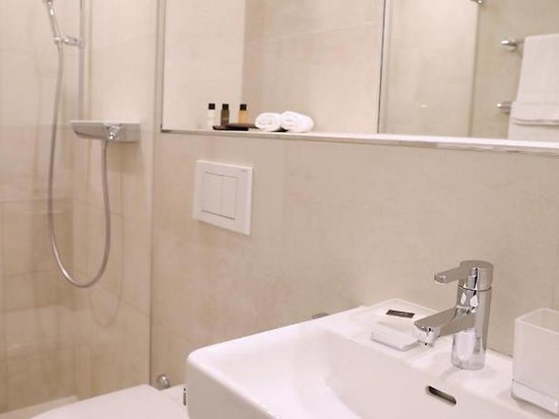 D13DAB97B63C5475DB191ED4FC1E1A02