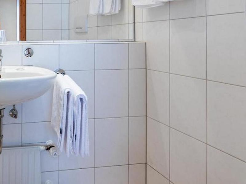 DB37735633B7732A56B236335EDA388A