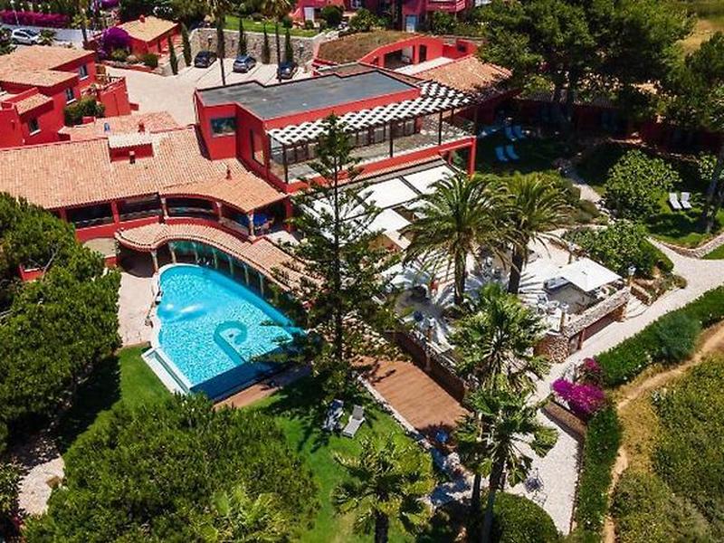 E71518B3A185D525EC188E7298D8DB01